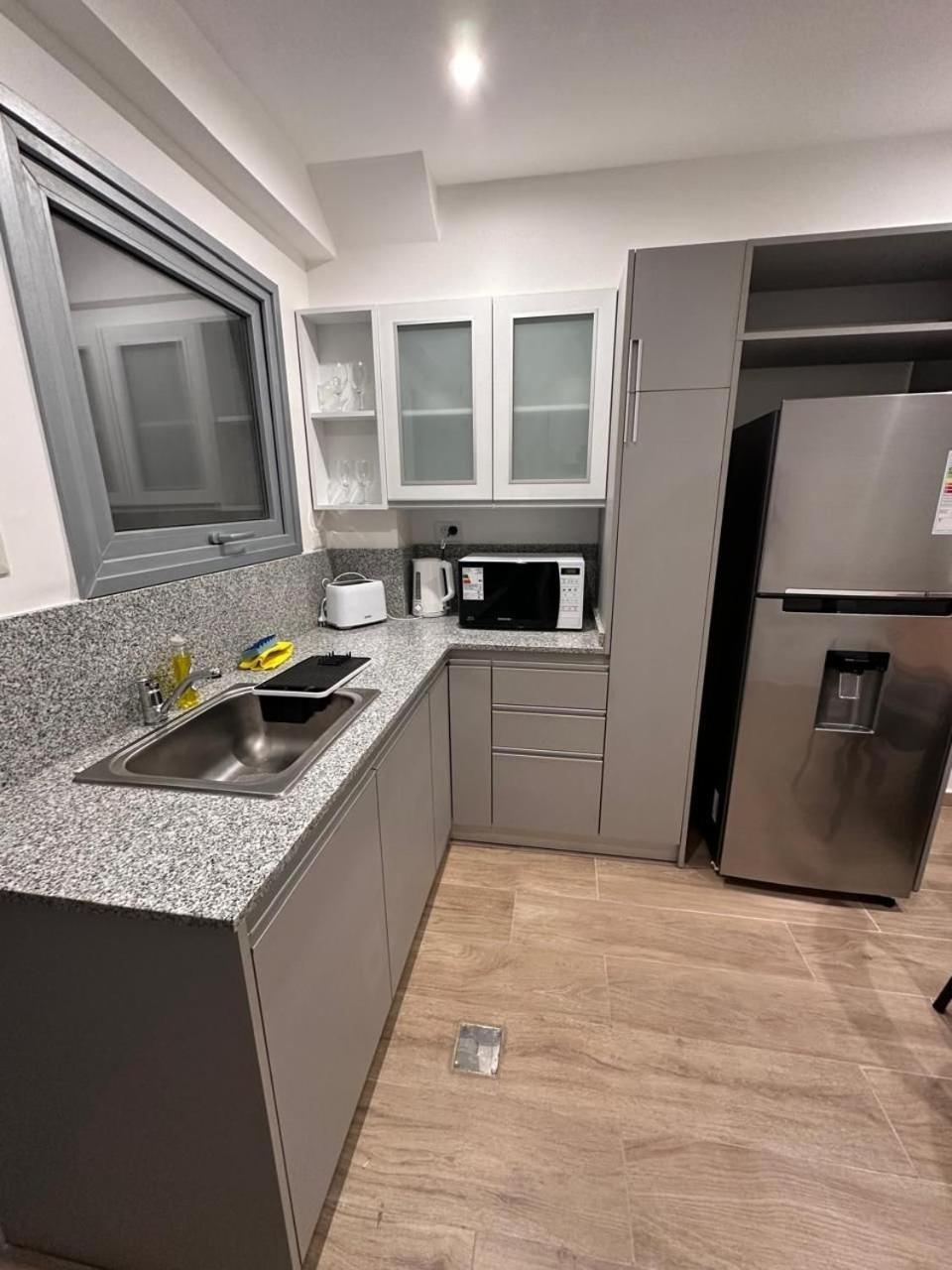 Aunaisin - Apartamentos 9 De Julio 52 Ushuaia Eksteriør billede
